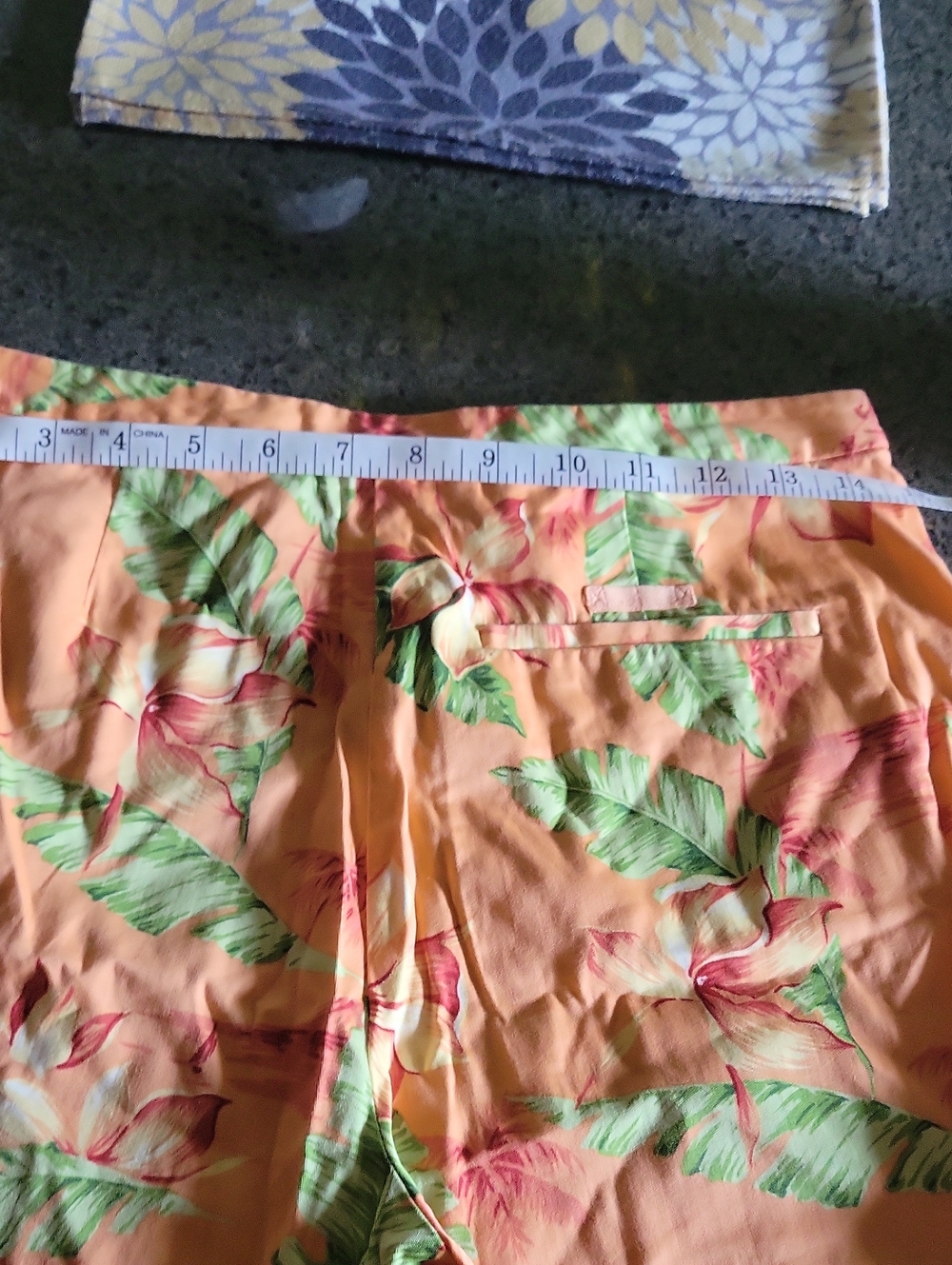Tommy Bahama Skort - Picture 4 of 6
